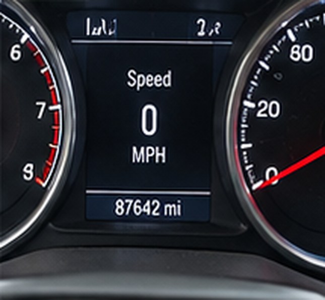 Chevrolet Equinox dashboard clear of warning lights after the repair